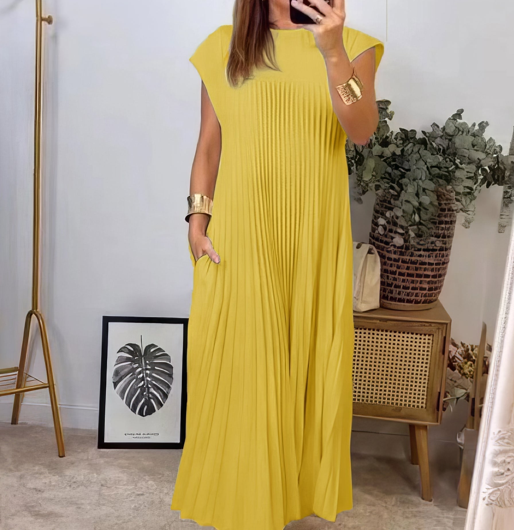 ELEONORA | Pleated Dress Without Sleeves, Elegant and Timeless